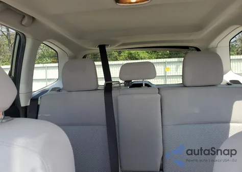 2015 Subaru Forester 2.5I Premium z USA, uszkodzony, nr VIN JF2SJADC5FG514184